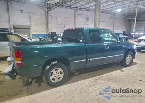 2002 Chevrolet Silverado C1500 from USA, damaged, VIN 2GCEC19T821308170